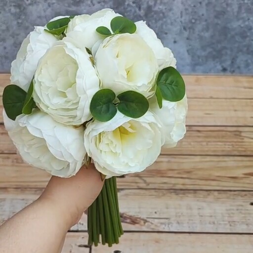 دسته گل مصنوعی عروس با گل های مصنوعی