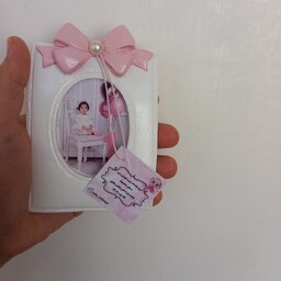 گیفت هدیه تولد نوزادی و دندانی در رنگبندی دلخواه شما از جنس پودر سنگ هنری به همراه چاپ عکس و اتیکت