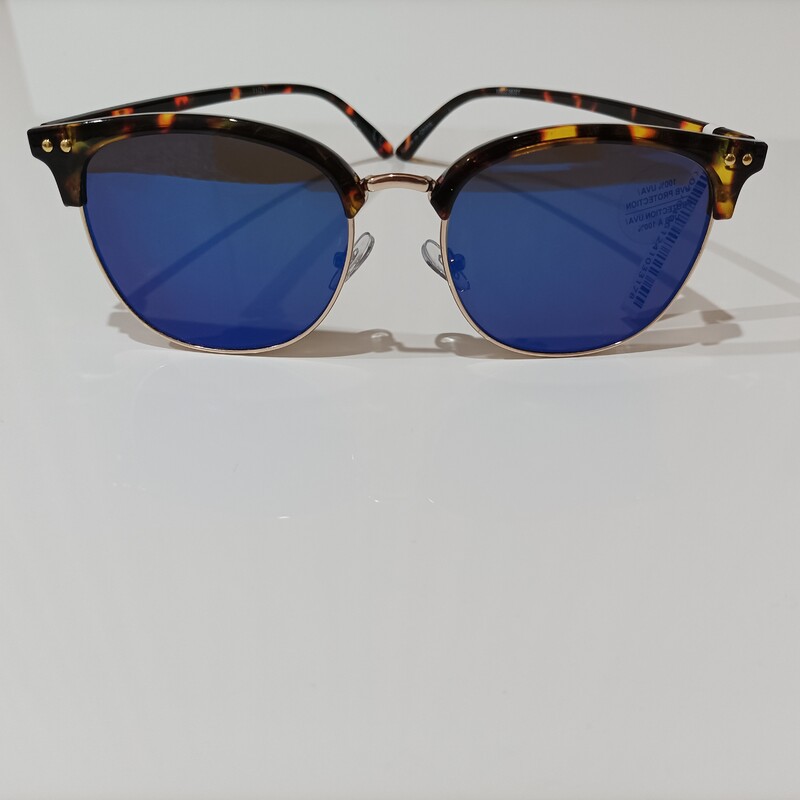 عینک آفتابی مردانه و زنانه کلاب مستر  کد 99 محصول شرکت beeline آلمان UV400 فریم کائوچو به همراه شناسنامه محصول
