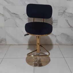 صندلی اپن مدل ویرا جکدار دررنگ بندی طلایی وکروم هزینه ارسال بهصورت پس کرایه به عهده مشتری میباشد 