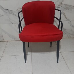 صندلی فلزی مدل پلانتر در رنگ بندی متنوع هزینه ارسال به صورت پس کرایه به عهده مشتری میباشد 