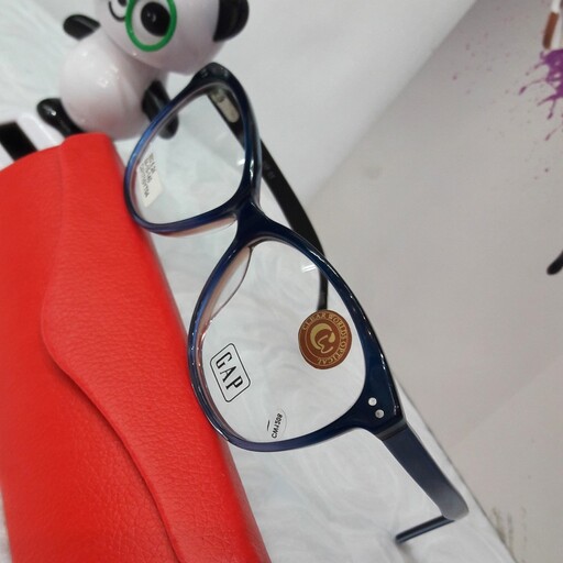 عینک فریم طبی  زنانه گَپ کائوچوئی اَستِیت مقاوم و محکم با کیفیت بالا با رنگی بسیار  شکیل