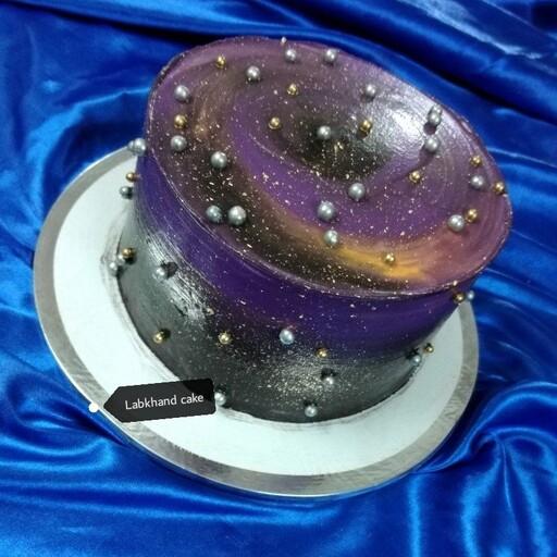 کیک کهکشانی یک کیلویی فیلینگ موز وگردو