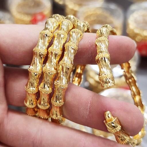النگوی بحرینی قفل دار 
 خارجی    7 میل  رنگ ثابت  طرح طلا 