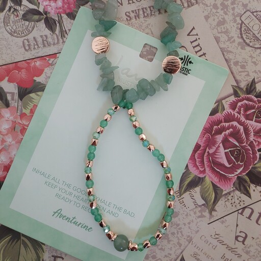 دستبند پک دوتایی سنگ طبیعی در دو رنگ صورتی و سبز وارداتی شیک و زیبا