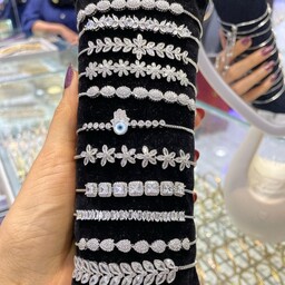 دستبندهای جواهری شیک و مجلسی مناسب هدیه برای شب یلدا عکس ها بدون هیچ ادیت و افکتی با گوشی موبایل گرفته شده