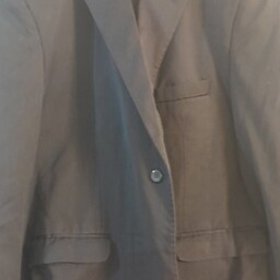 کت تک مشکی مردانه سایز 58 تک دکمه و چاک مشکی رنگ  دکمه پنهان مشکی 