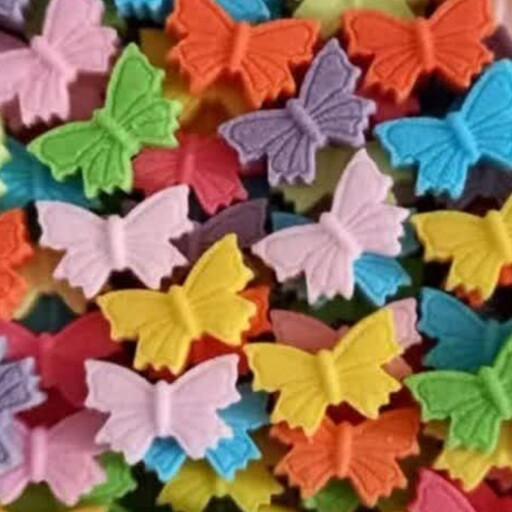 قند تزیینی فوتدانتی بسیار لاکچری و شیک طرح پروانه در رنگهای مختلف مناسب کیک قندون کاپ کیک و ژله