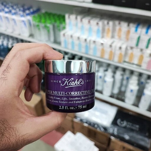 
کرم جوانساز رفع چین و چروک صورت کیلز KIEHL S
