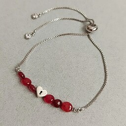 دستبند زنانه قلب نقره با سنگ جید قرمز و بند استیل اسانسوری قابل تنظیم