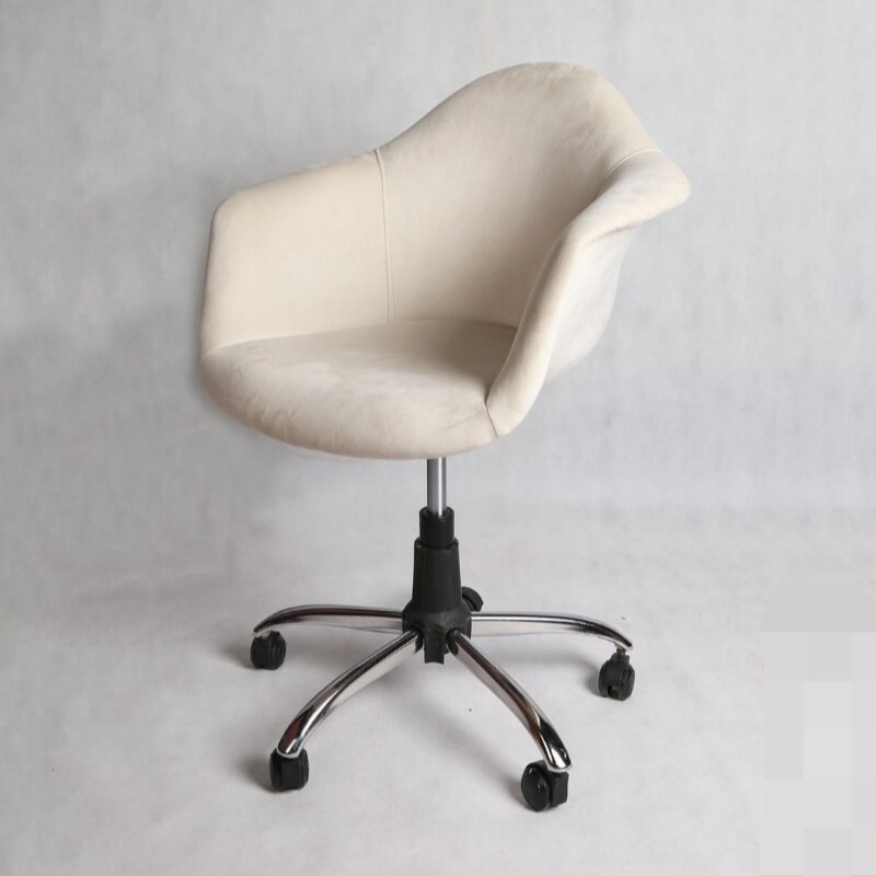 صندلی های چرخدار ایزی راحتی پارچه ای مناسب میز کار و ناهار خوری و ..کیفیت عالی تنوع رنگ بندی