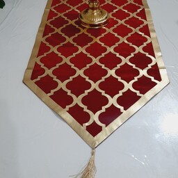 رومیزی  طول 130 سانتی متر   چرم و مخمل ، رنگ جیگری طلایی 