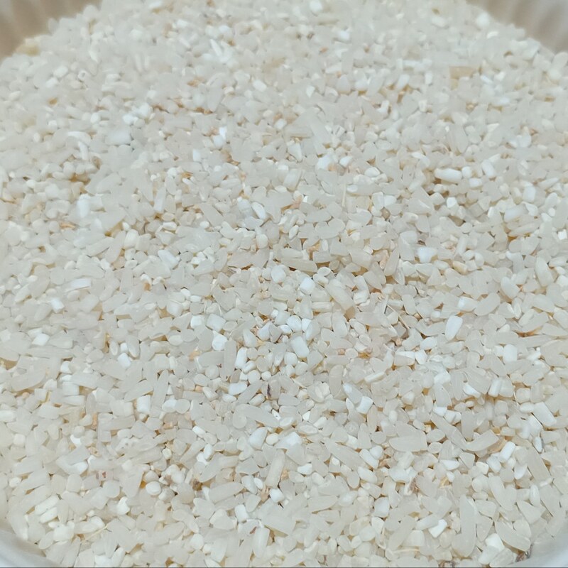 برنج نیم دانه ریز هاشمی درجه یک گیلان (1کیلویی) 