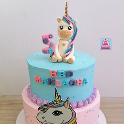 کیک خامه ای تولد دخترانه اسب تک شاخ دو طبقه 
