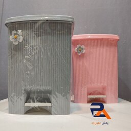 سطل زباله پلاستیکی  پدالی مدرن ،سطل آشغال سایز4  مناسب برای آشپزخانه ومحیط کار 