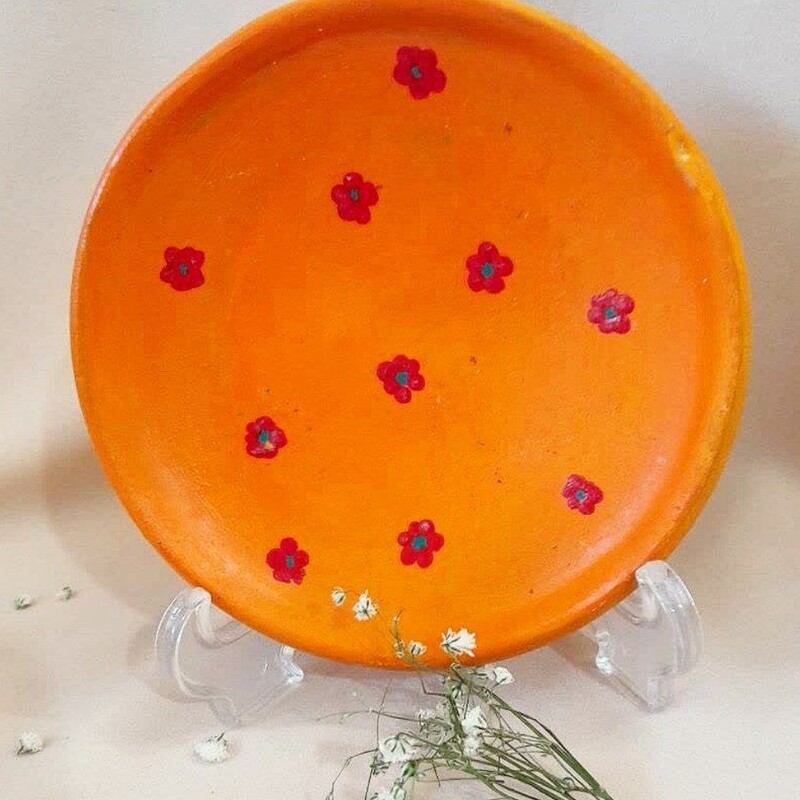بشقاب سفالی  دستساز زیر لیوانی گرد  قرمز گل گلی نارنجی گل زیر 