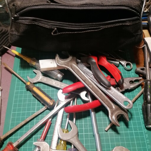 کیف ابزار کوچک مربع ابزارجوانمردی مخصوص نظم دادن به همه نوع ابزار و لوازم کار و خیاطی.... 