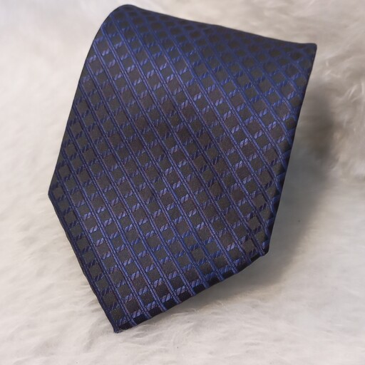 کراوات بنفش طرح دار ترک اصل با عرض ده سانت کد539 ( کاره جدیدمون هست) باخرید این کراوات یک عدد انگشتر هدیه میگیرید