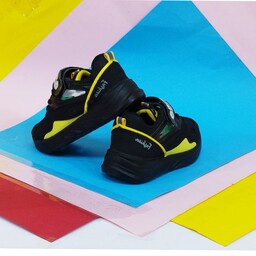کفش کتونی اسپرت بچگانه شیک و باکیفیت مدل فشیون مشکی زرد 1