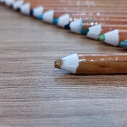 مداد آرایشی طلایی طبیعی برند Younew با 4 قابلیت خط لب، سایه، مداد ابرو و مداد چشم (دستساز و فاقد ترکیبات شیمیایی)

