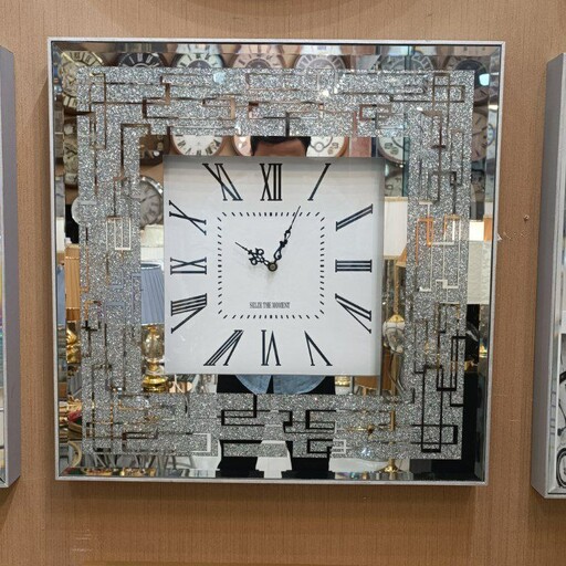 ساعت دیواری آینه ای مربع آکیا مدل 6131  سفید نقره ای با گوشواره