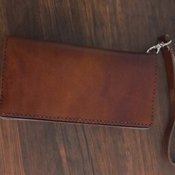 کیف پول چرم طبیعی ودست دوز با طرح اسلیمی قابل سفارش در رنگ دلخواه