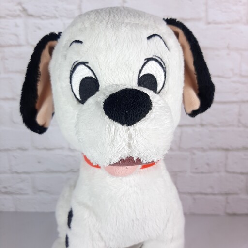 عروسک مهر دار دیزنی از انیمیشن صد و یک سگ خالدار دیزنی بسیار با کیفیت کمیاب و خاص با مهر ارزشمند دیزنی