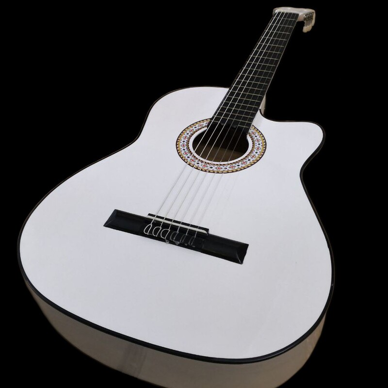گیتار کلاسیک رنگ سفید مدل کاتوی مارک CLASSIC همراه با سافت کیس ضدضربه و پیک(مضراب گیتار) و ارسال رایگان