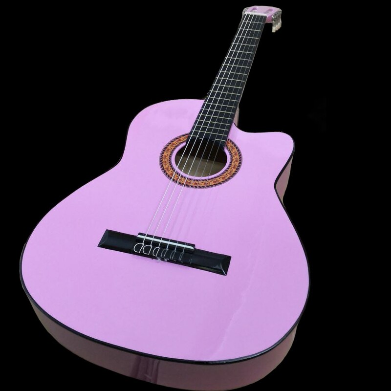 گیتار کلاسیک رنگ صورتی مدل کاتوی  مارک CLASSIC همراه سافت کیس ضدضربه و پیک(مضراب گیتار) و ارسال رایگان