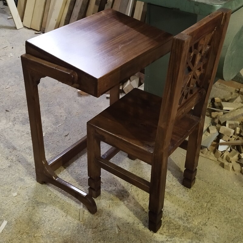 میز و صندلی نماز  ، لطفاً قبل از ثبت سفارش به نوع کار و فرم و رنگ محصول دقت فرمایید ، محصول سفارشی ساخت 