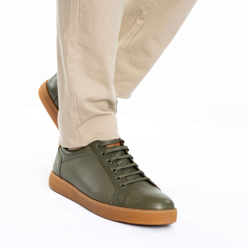 کفش طبی مردانه  ایران طب مدل ونس رنگ سبز یشمی چرم طبیعی کفی طبی بندی قابلیت ارتجاعی کاهش فشار وارده مقاوم در برابر سایش.