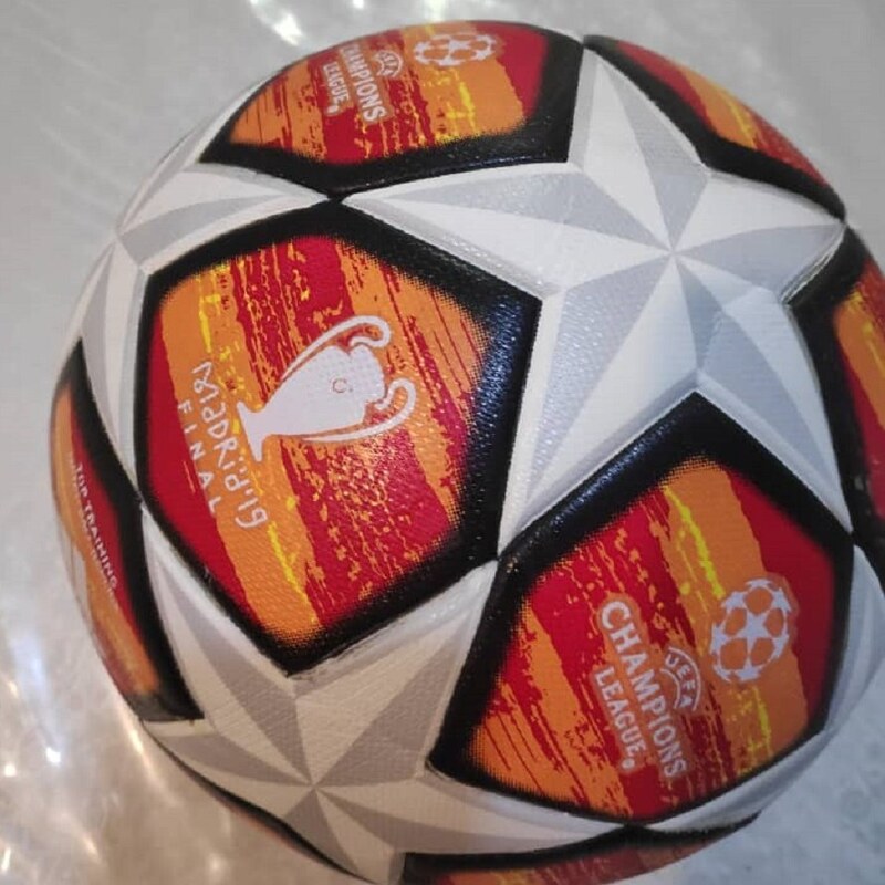 توپ فوتبال آدیداس چمپیونزلیگ 2021