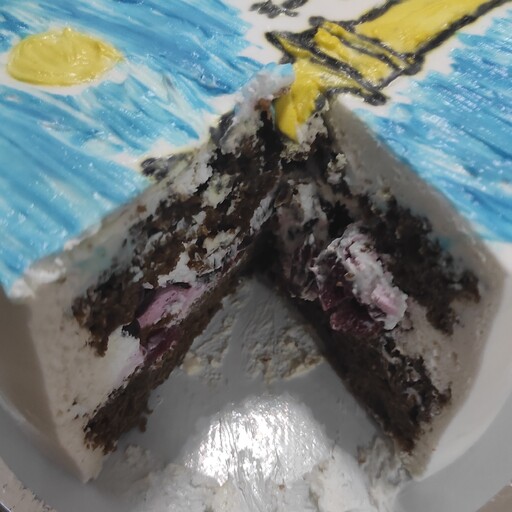 کیک خامه ای با اسفنج نسکافه ای خانگی با طرح مذهبی یک کیلویی
