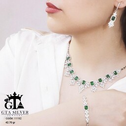 سرویس نقره جواهری خاص و زیبا زمرد سبز سنتتیک عیار 925 آبکاری طلاسفید کیفیت درجه 1
