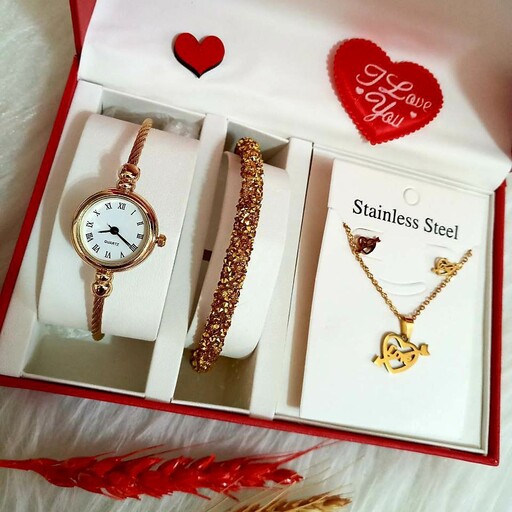 ساعت طلایی زنانه با نیمست و دستبند و جعبه ارسال رایگان