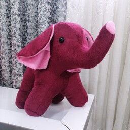 عروسک فیل مخمل عروسک پولیشی فیل رنگ زرشکی