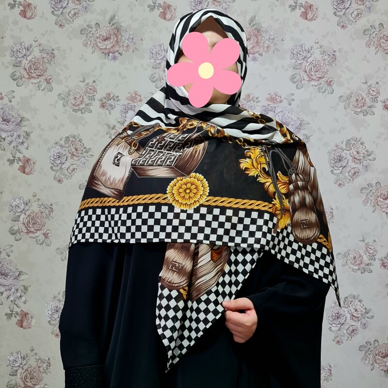 روسری نخی دور دستدوز طرح فندی مشکی سفید قواره بلند 135 برند کوکو