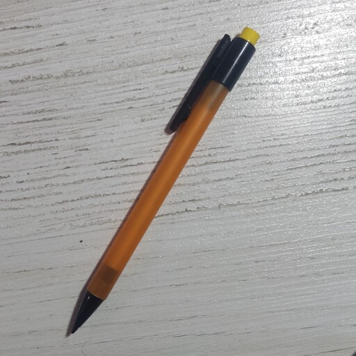 مداد نوکی استدلر staedtler کرافیت 777  نارنجی پنج دهم 