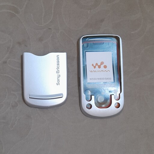 قاب سونی اریکسون Sony ericsson W550i W600i Walkman پوسته پشت و رو جلد قدیمی گوشی ساده تاشو W550a W550c W600a W600c w550