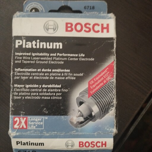 شمع پلاتینیوم کونیک بوش 6718

مرجع BOSCH-HR9LPP30X

یک دست 4عدد