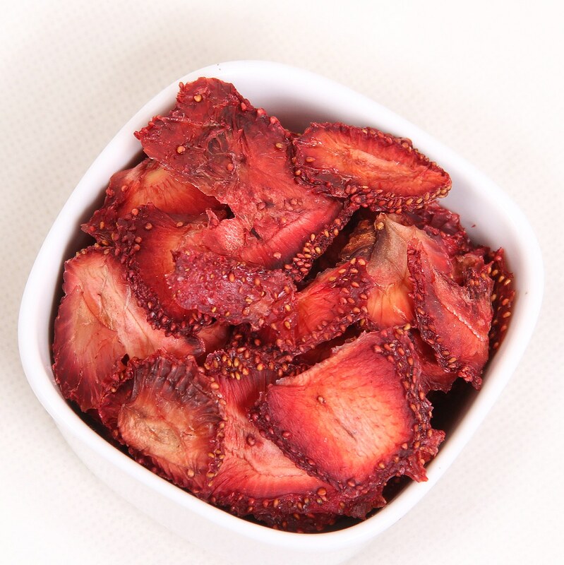 میوه خشک توت فرنگی(200گرم)سلفونی یاکاموزسن