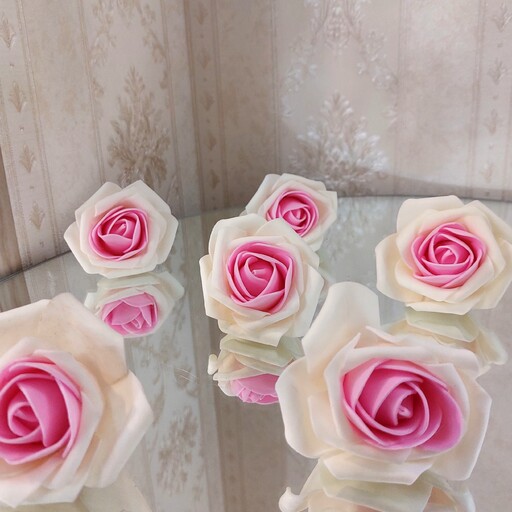 گل فوم رز  سفید صورتی برای تزیینات مختلف بسته 3 عددی