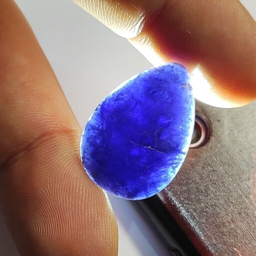 سنگ سودالیت آبی نگین مناسب آویز زنانه یا رکاب طبیعی و معدنی  تراش اشک