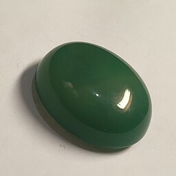 سنگ عقیق سبز رنگ   تراش دامله نگین درشت مناسب  رکاب انگشتر و آویز