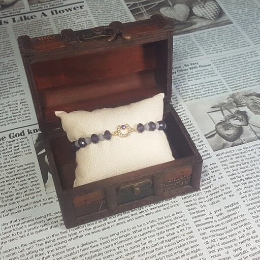 دستبند زنانه
ساخته شده از سنگ کریستال بنفش