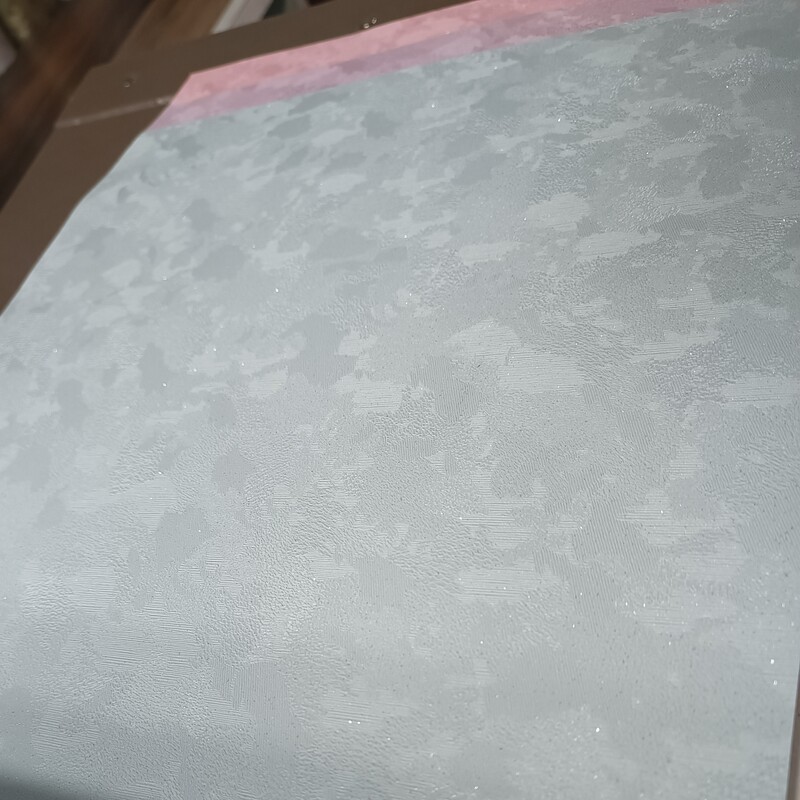 کاغذ دیواری آبی کم رنگ طرح پتینه ، 100 درصد قابل شستشو                             
