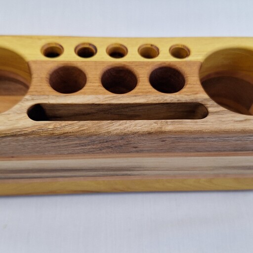 جا مدادی رومیزی چوبی لایه چینی .کد 2.ساخته شده از چوب  راش ،گردو ،توت ،گیلاس ،زبان گنجشک ،گلابی 