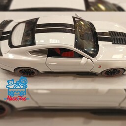 فورد موستانگ شلبی GT500تمام فلز چهاردرب بازشو عقبکش صداوچراغدار جنس خوب وارداتی مناسب برای دکور یا بازی 