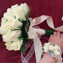 دسته گل عروس مصنوعی رز  با دستبند گل فومی عقد عروسی آتلیه 