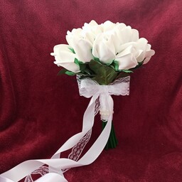 دسته گل عروس مصنوعی  فومی رز غنچه سفید  مناسب عقد عروسی 